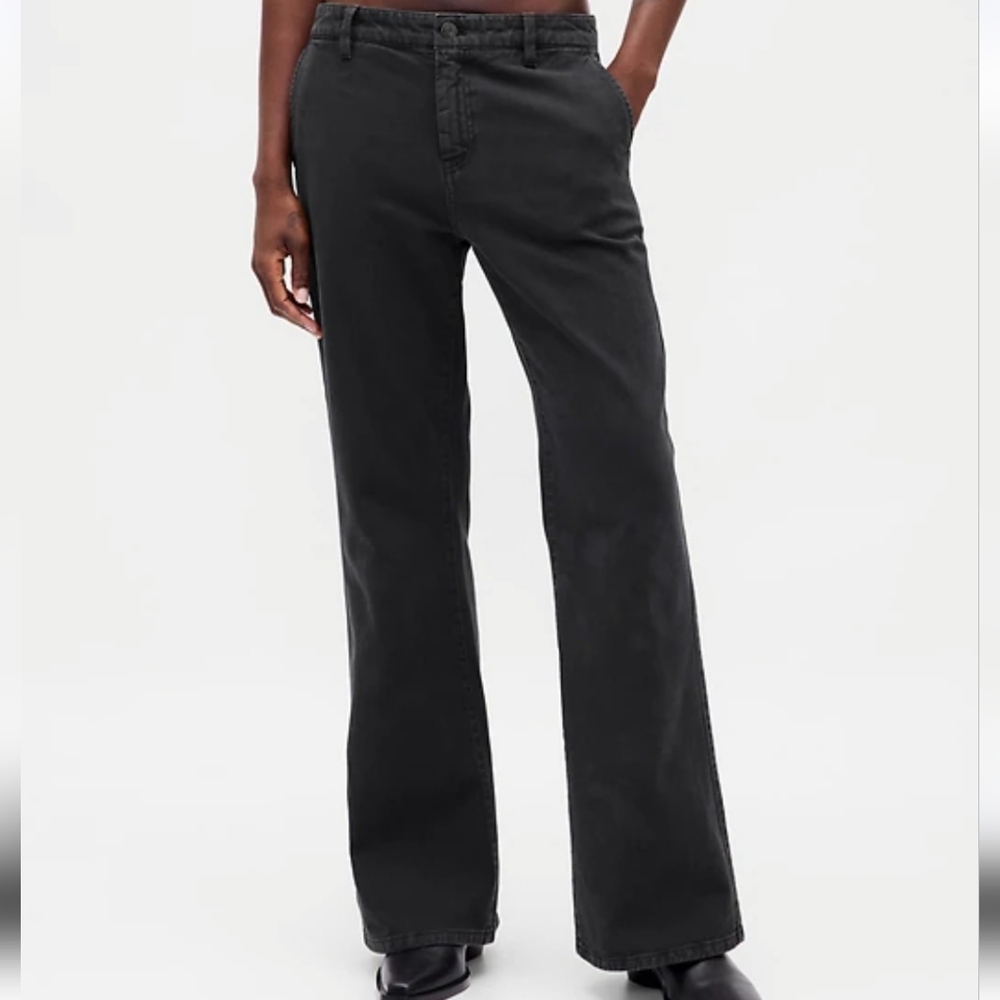 Gap NWT Black Wide Leg Khakis